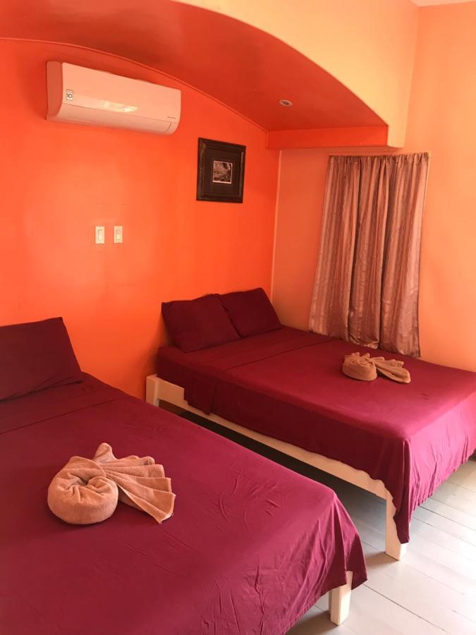 Tropical Paradise Express Caye Caulker Extérieur photo