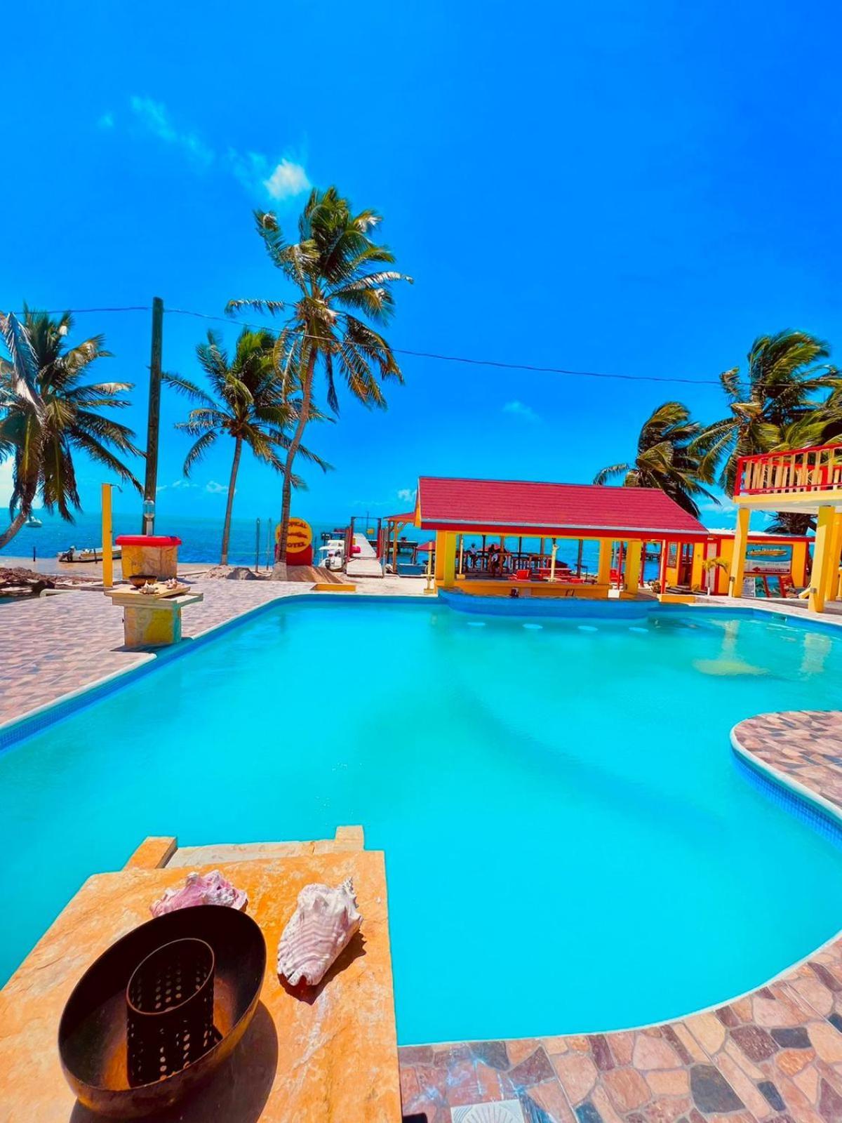 Tropical Paradise Express Caye Caulker Extérieur photo